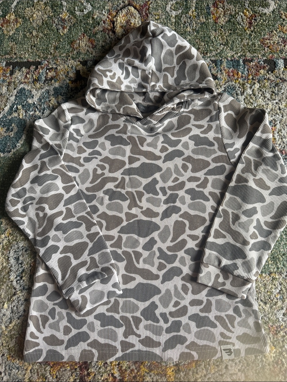 BURLEBO THERMAL HOODIE IN SZ BOYS LG…GENTLY WORN!!! NICE!!! CLASSIC DEER CAMO